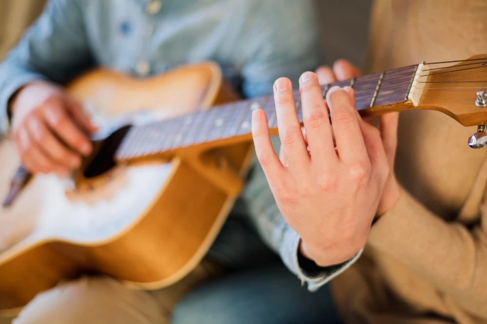 imagen guitarra cuarto nivel