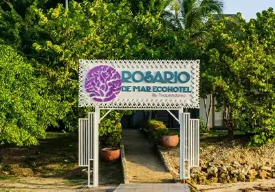 entrada del hotel rosario