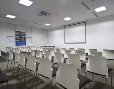 Salón Cosmopolitan